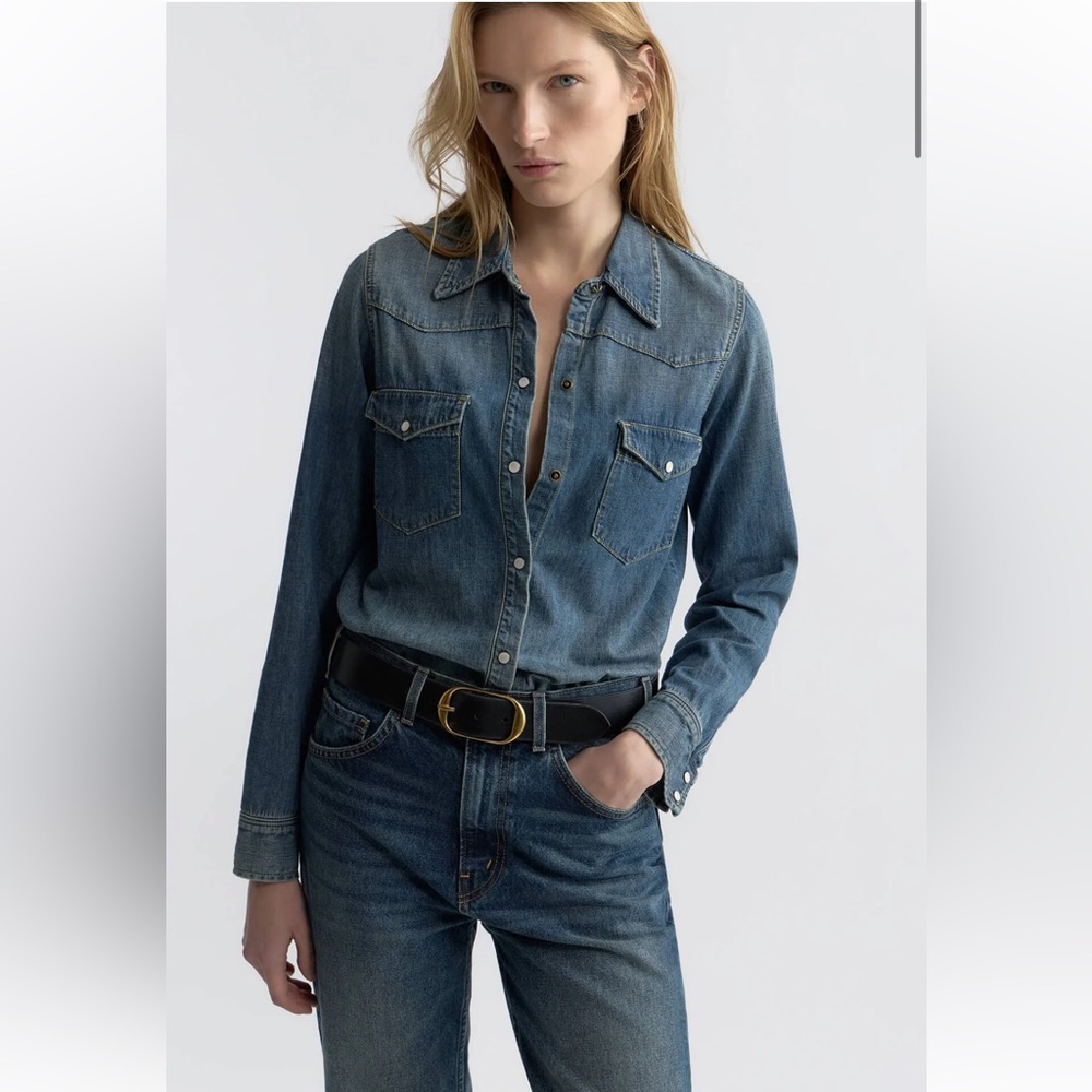 NILI LOTAN Travis Denim Shirt In Classic Wash Size XS EUC - Picture 1 of 16